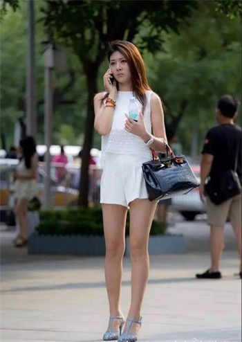 回到母校的心情朋友圈