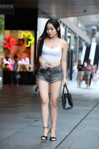 港片出租女友