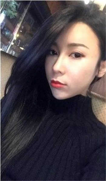 下限少女cos尾巴塞肛