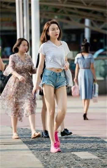 全世界最好的你怎么更新