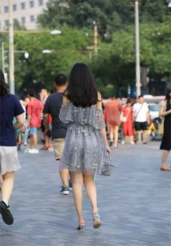 少年派三一妙妙婚后开车