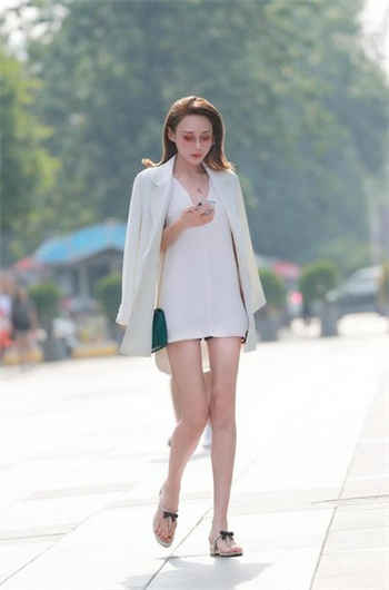 易易亲eeqincom