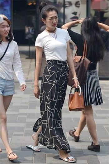 大团结闪闪发光无删减