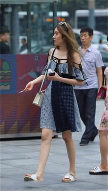 我的妻子兼职中文