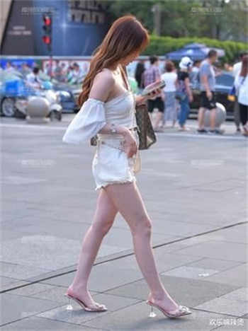 开局拿了杨蜜一血小说