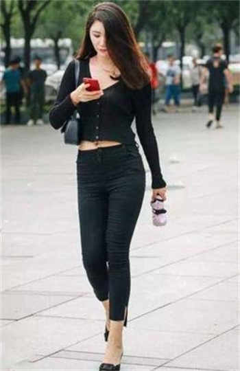 潇湘溪苑搂在怀里挨打sp