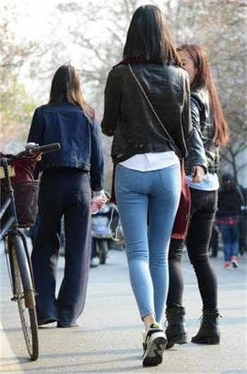 五十路友利保贩子播放