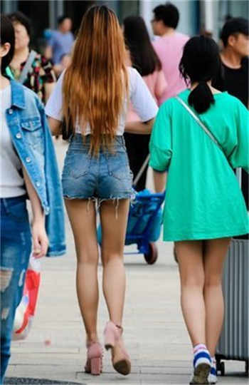 慧钰婚后店长
