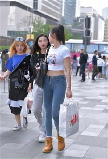 长得漂亮又可爱微胖的女人