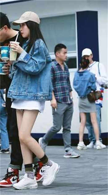 新婚之夜老公如狼似虎
