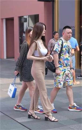 爱笑聚邀请码共享