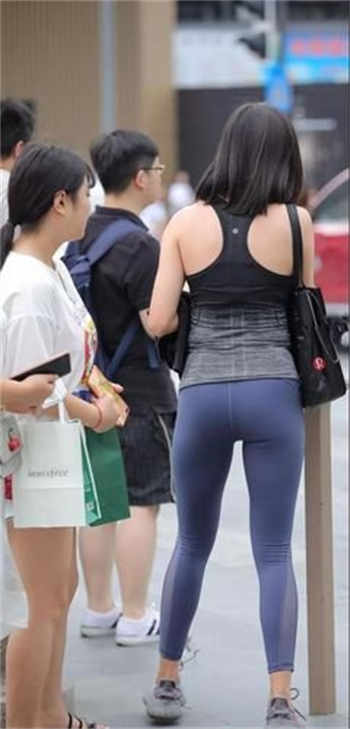 麻豆2021新年贺岁片六人行