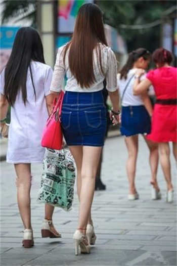 带老婆跳黑灯舞小说